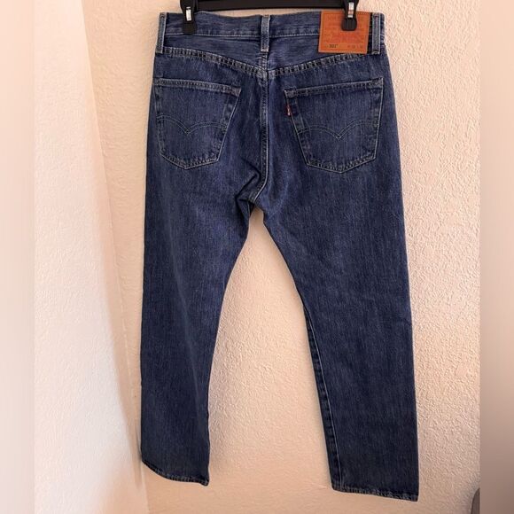 Levi's 501Blue Straight Jeans Timeless Design - Picture 3 of 7